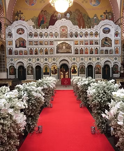 Foto de dentro de uma igreja Ortodoxa